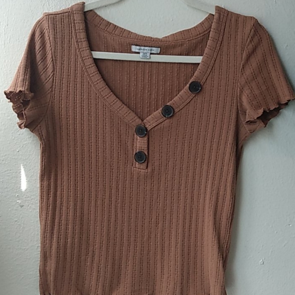 AMERICAN EAGLE BUTTON SHIRT